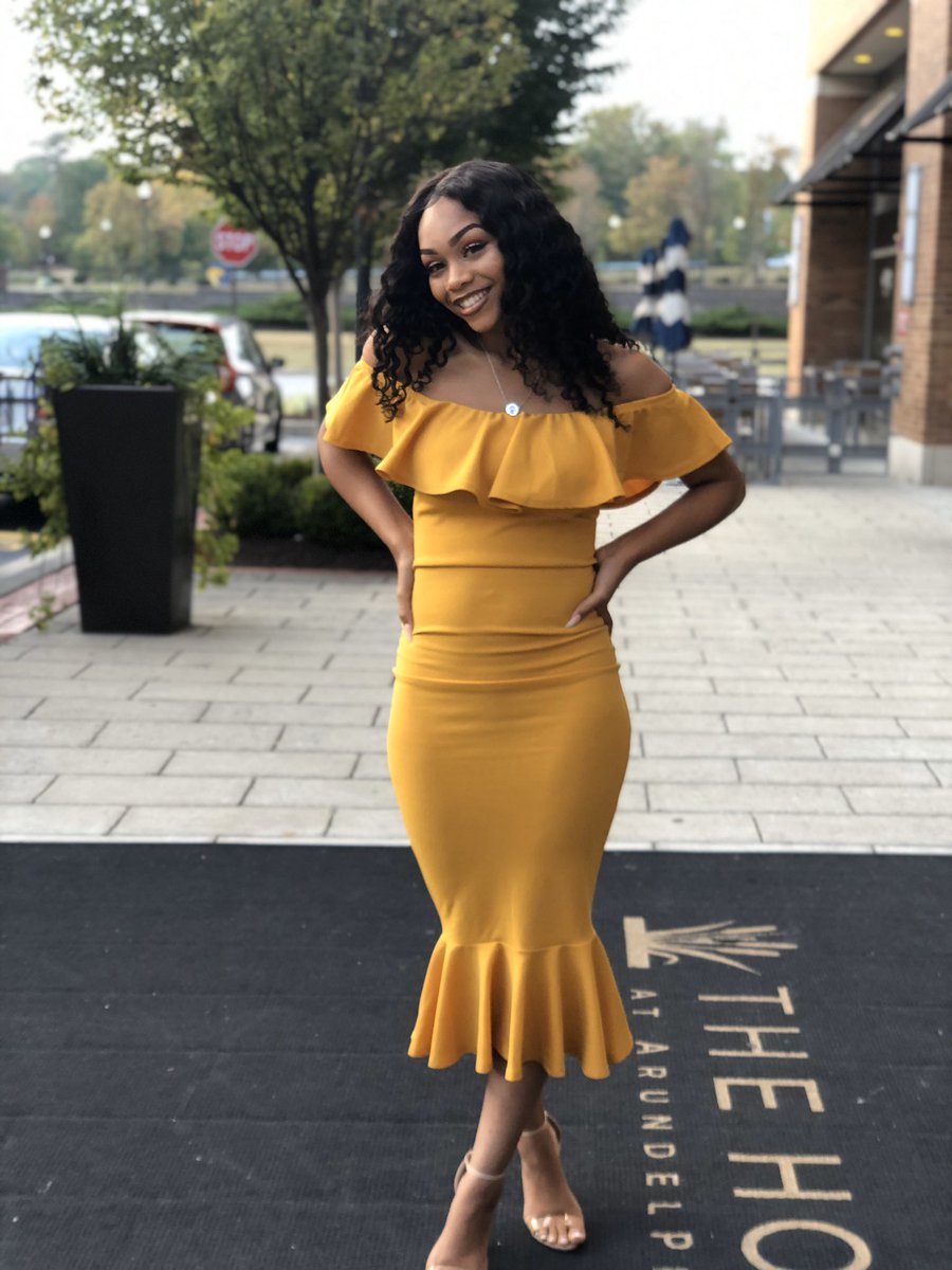 MarrowOllie's tweet photo. had to switch it up 💛 https://t.co/Am7zZ1hPYF