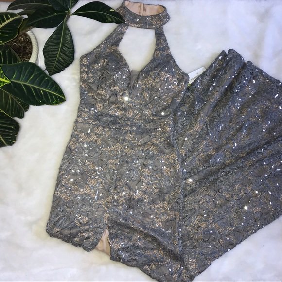 20b_low's tweet photo. So good I had to share! Check out all the items I'm loving on @Poshmarkapp #poshmark #fashion #style #shopmycloset #guess #timberland #windsor: https://t.co/2Vruca7izJ https://t.co/VVPJWJs9hb