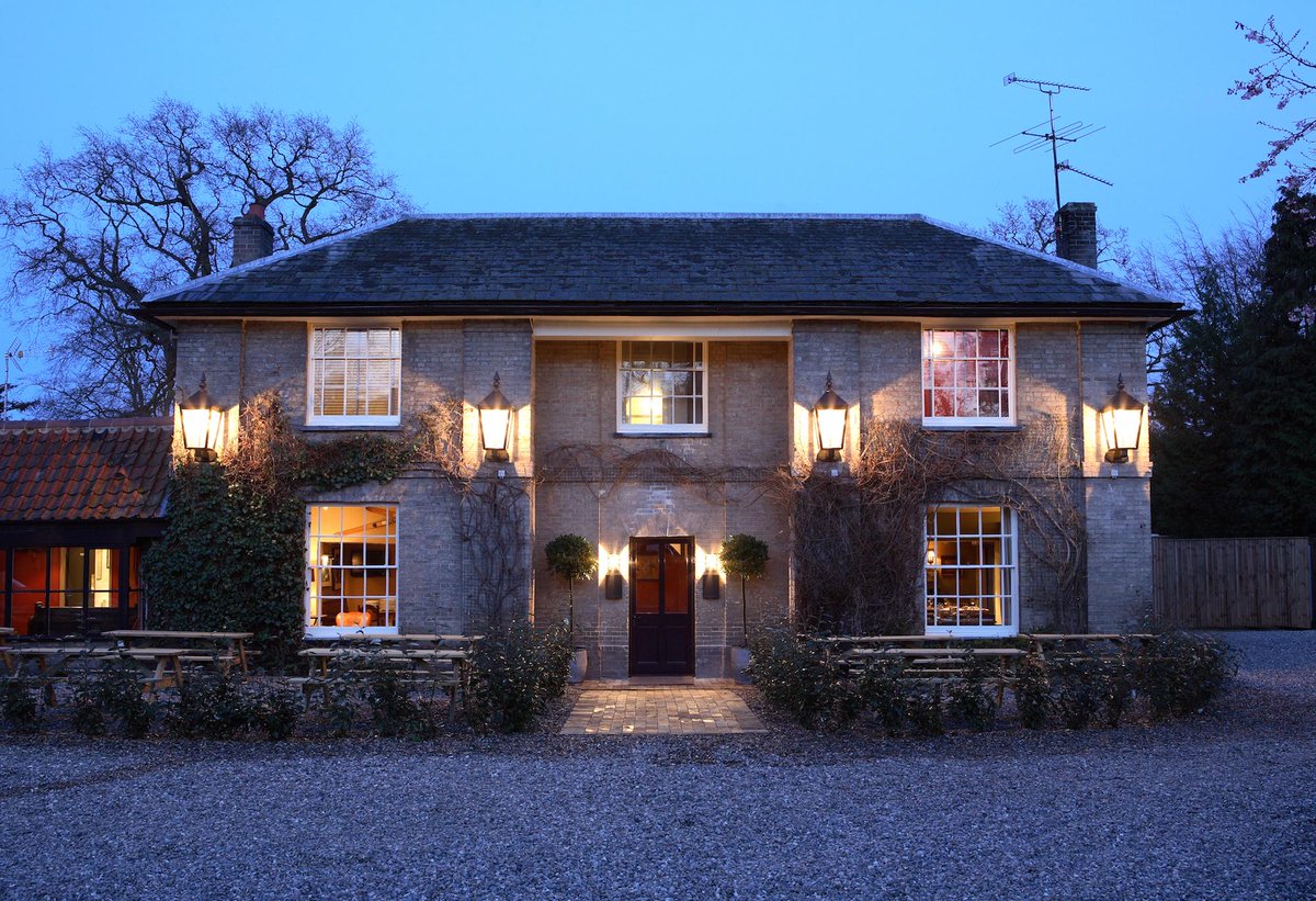 Have you seen our latest competition?! We are offering you the chance to win a romantic break at <a href="/kingsheadnr/">The Kings Head</a> in Letheringsett! Head over to our website to enter and be in with a chance of winning...

bit.ly/2lZQPnY