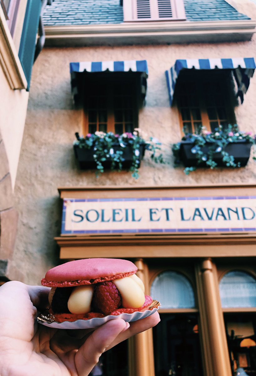 Beautiful day to be at Epcot 🌤 #WaltDisneyWorld