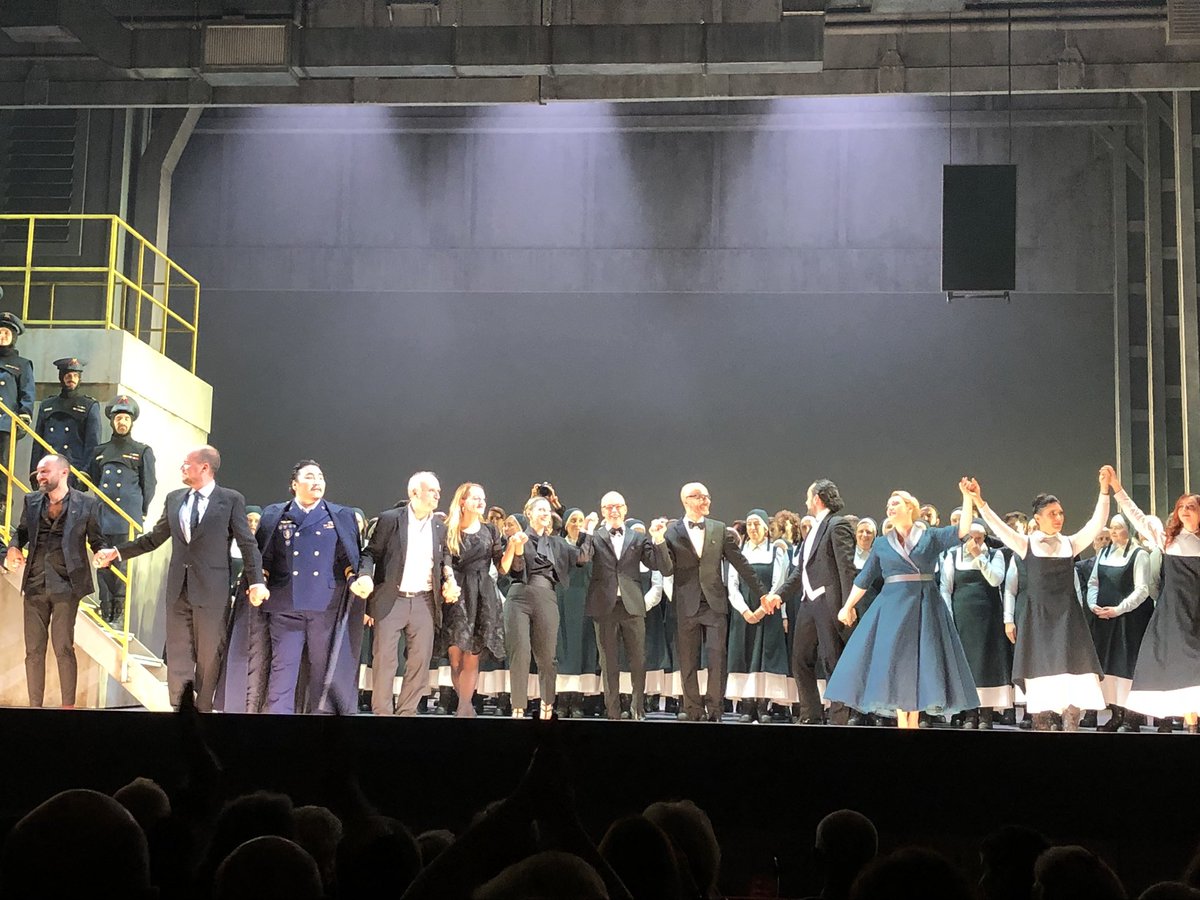 WandererSite's tweet photo. Nabucco plein d’idées ds la MeS de @ricciforte . Enfin une vraie MeS ds ce Festival Verdi 2019 @RegioParma . Cast à la hauteur tous superbes #Pertusi #AmartuvshinEnkhbat @HernandezSaioa et @AnnalisaStroppa  et chef @FrancescoIvan tous 👍👍👍. Une vraie soirée de Festival ! https://t.co/uyogeiwAdc