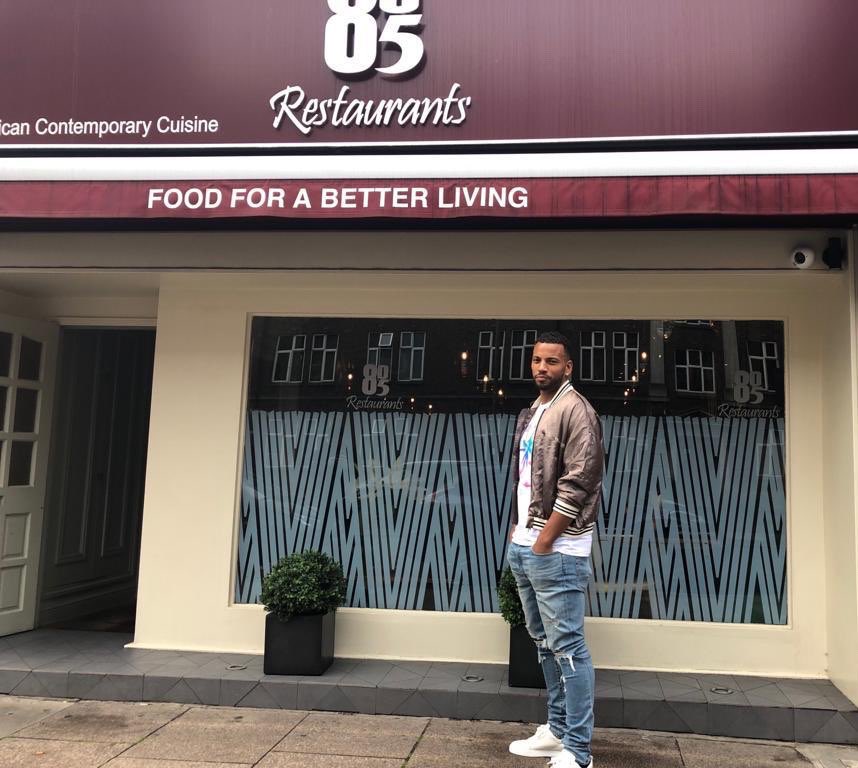 805Restaurants's tweet photo. Wave hello to Mr Alex Al-Ameen outside the 805 Hendon branch a short while back! https://t.co/024ZZRe31c