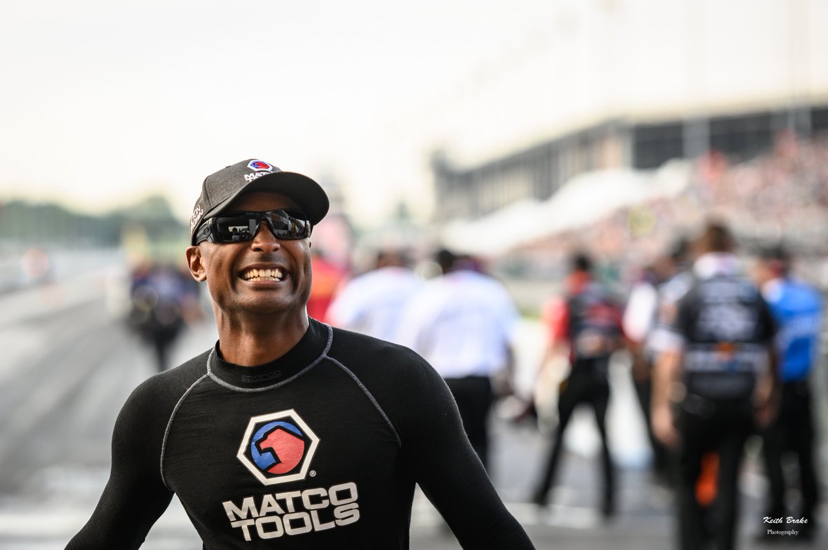 KBrake_photo's tweet photo. . @AntronBrown @matcotools @NHRA 

#speed #driver https://t.co/sOZcv9Jkft