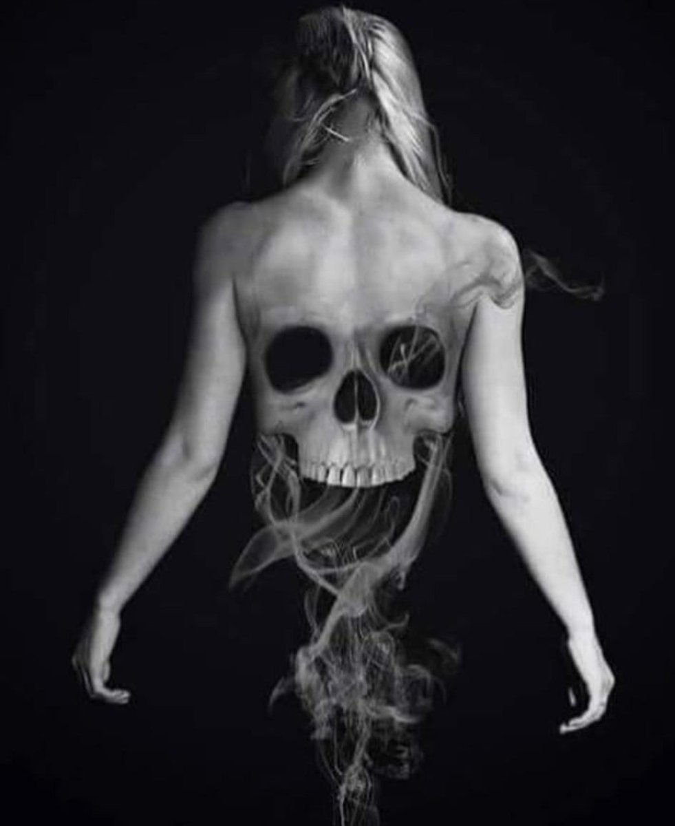 HeerHelen's tweet image. Halloween is coming..planning my trips for October