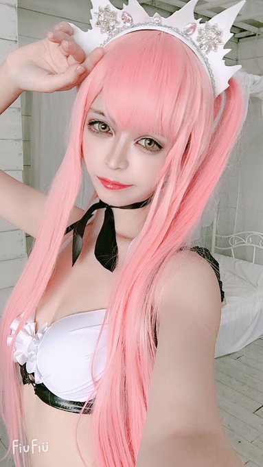 コスプレイヤーろむのTwitter画像19