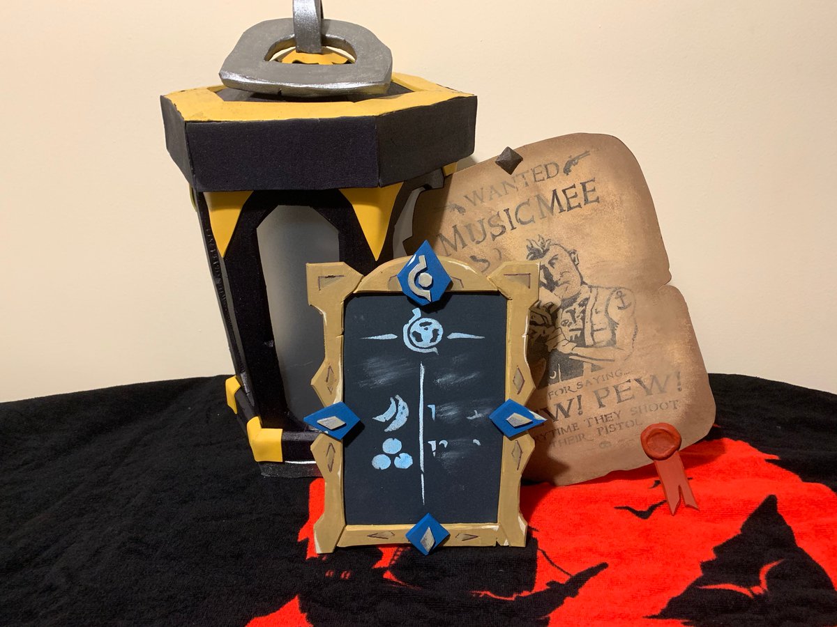 Musicmee_'s tweet photo. I can't remember who challenged me to a @SeaOfThieves merch off! But here it is in all its glory... 19 TShirts in total too! #BeMorePirate #BuyMoreMerch #SupportingWhatILove Plus some lovely @LootinLizalaroo goodies to boot! .... I feel a forum competition coming on... https://t.co/MTUI2gkkoL