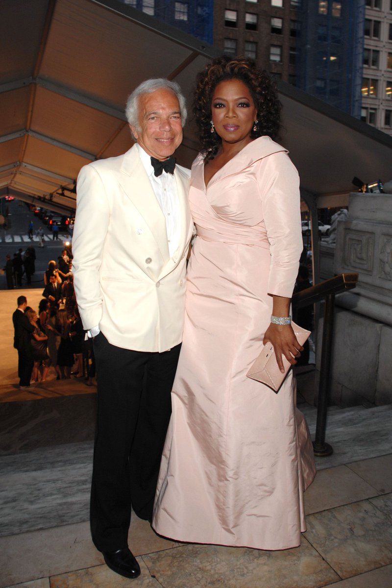Mark_Kido's tweet photo. "There is only one Ralph Lauren, and he has not only built an empire that spans 80 countries, he defined American style for half a century." - @Oprah, a mogul, humanitarian and RL's longtime friend in the September 2018 issue of @voguemagazine. #RL80 countdown https://t.co/czRbSRVkHS