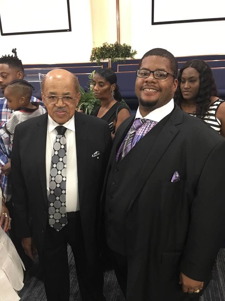 darius_gipson's tweet photo. Church today https://t.co/OhNdiqYqhZ