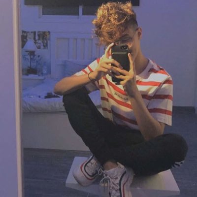 _fsoool_'s tweet image. #صورة_جديدة_للملف_الشخصي