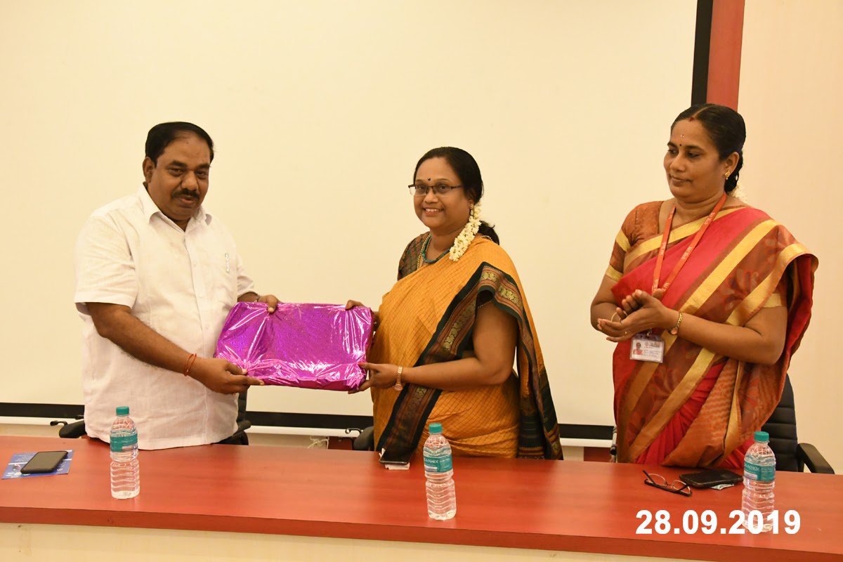veltechofficial's tweet photo. #Vel_Tech #Department_of_Computer_science_and_engineering organized a motivational talk on “Opportunities and challenges for Women in Engineering” Resource person was Ms. Umasree Ragunath.
View more: https://t.co/AATCjs0Nei https://t.co/9PurPGQxXe