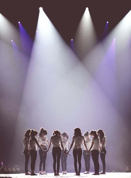 planetaeng🐈🍒 (rest) tweet media