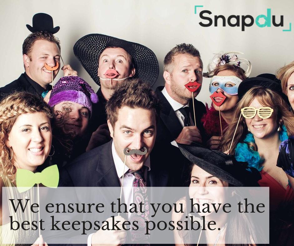 SnapduPho's tweet photo. From Dubai-based family photographers to customer service executives and tech teams, everyone will make sure you get the best services. To book your photographer visit us at https://t.co/apT3YqnDdl or you can call us at 00971544848912.
#photography #photographylovers https://t.co/7KnP5oPQjk