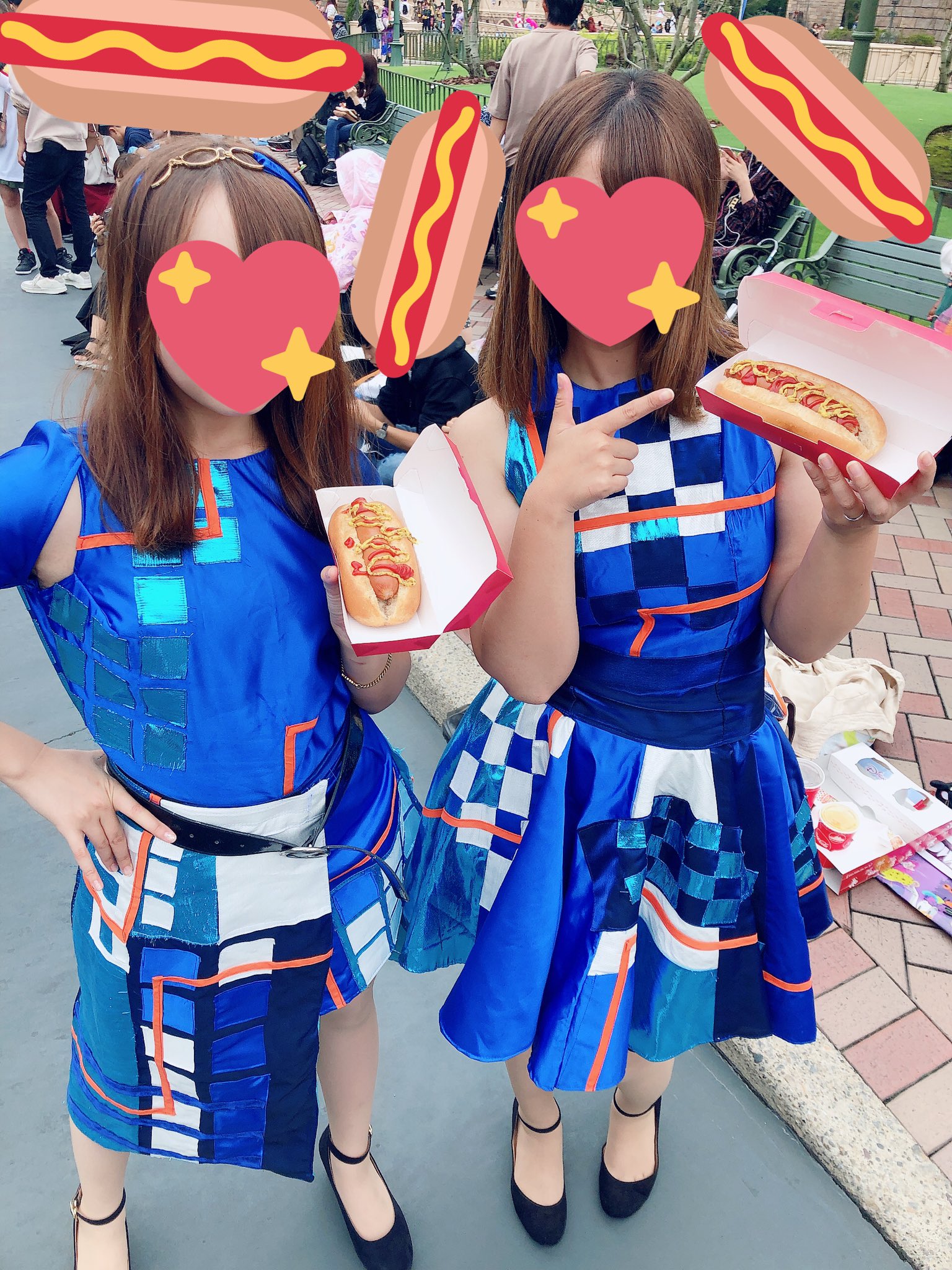 しお 今更ですが友達とハローニューヨーク のダンサーさん衣装合わせしてきました 衣装は私が作ったのを友達が着てくれてめちゃくちゃ似合ってるし可愛いし感動した ミッキーも衣装をじっくり見て褒めてくれて音チューしてくれたの Dハロ