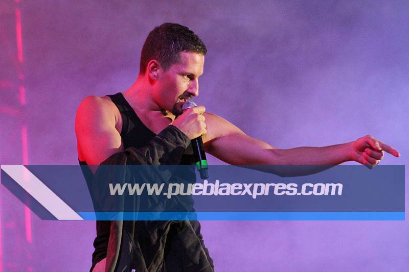 PueblaExpres's tweet photo. Imágenes 📷| #PueblaExpres 💻
Festival de Música @Jalo_Fest 2019🎶😎 |
@MauYRicky 🎤 | 🏟️ @Estrella_Puebla
#JaloFest2019 #ParaAventurasyCuriosidades https://t.co/kWu7YFm1wg