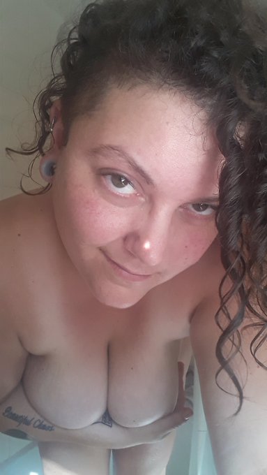 #sellingnudes all night long!   Also for sale: #sexting/#clips/#vids https://t.co/tFN5QoV66r<a href="/tag/sellingnudes"class="tags">#sellingnudes</a><a href="/tag/clips"class="tags"><span>#clips</span></a><a href="/tag/sexting"class="tags"><span>#sexting</span></a><a href="/tag/vids"class="tags"><span>#vids</span></a>