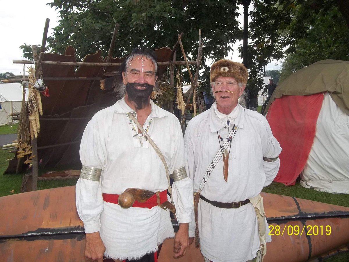 Kaane_Hawkvale's tweet image. River of Time 2019- Photos were taken Sept. 28th. Part 2

#RiverOfTime #RiverOfTimeBayCity #BayCity #BayCityMichigan #BayCityMi #history #historic #scottish #scotland #kilt #kilts #indian #indians #nativeamerican #nativeamericans #voyagers #reenactors #reenactment #reenactor