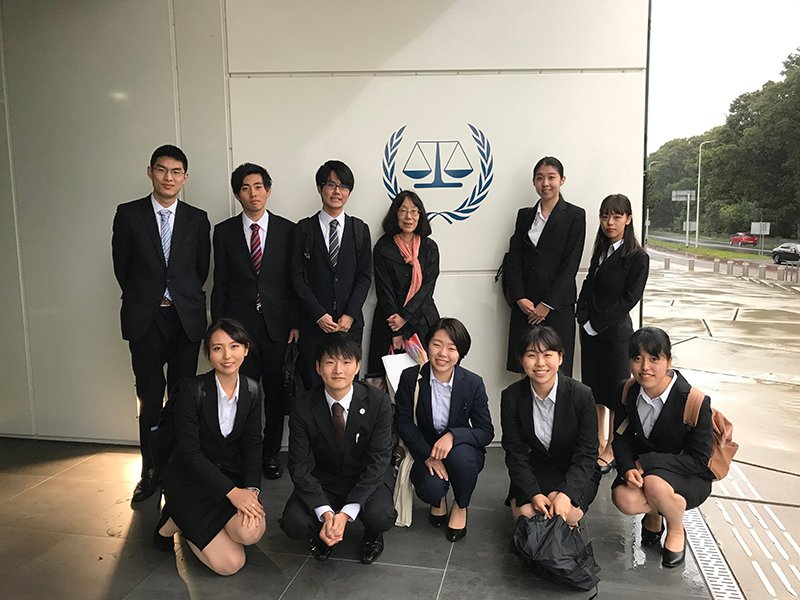 宇都宮大学 公式 国際学部 の藤井広重研究室では 9月日から1週間ほどオランダで合宿を行いました 在オランダ日本国大使館や複数の国際機関を訪問し 専門家の方々から多くのことを学んできました 詳細は本学公式facebookをご覧ください T Co