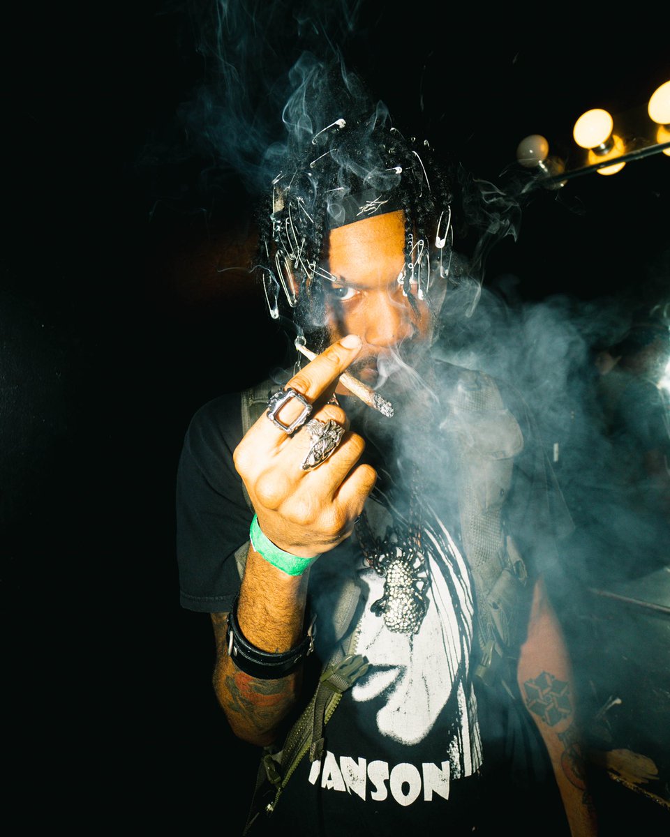 lostklowthe's tweet photo. @ScHoolboyQ Im a photographer based out of NY, Id love the chance to shoot your show and get some portraits of you! https://t.co/2qLuKXaMQF