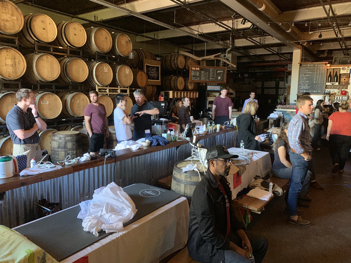 e_med_doc's tweet photo. Great venue for #ppocus. New England hospitality with top PoCUS expertise.  Did I mention craft beer? https://t.co/hYL5foBkMp