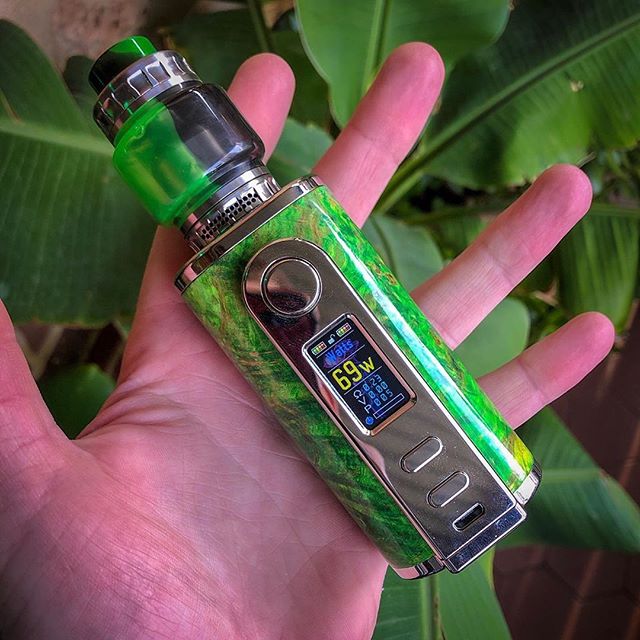 juicyvapemods's tweet photo. Follow 🎁 @juicyvapemods 🎁 for More Vape Knowledge
.
.
.
.
.
#vapegram #vapersunite #vapestagramm #vapersofinstagram #lavapors #vapelyfestyle #vapekings #vaporsunited #vapehandcheck #worldwidevapers

📸 https://t.co/NbTEc1npGF via https://t.co/etZGY4gIFA https://t.co/I7M4Z01k3O
