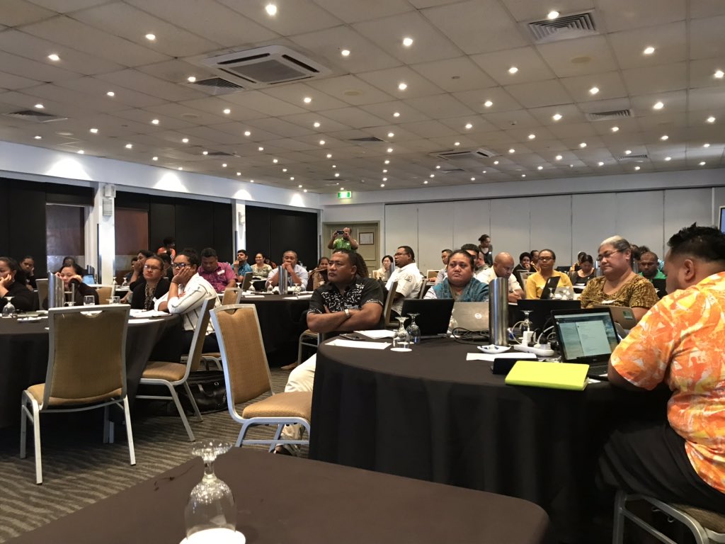 UNDP_Pacific's tweet photo. This week in #Fiji reps of #UNDP @theGEF funded projects implemented by national governments in 🇫🇯 🇻🇺 🇫🇲 🇵🇼 🇲🇭 🇼🇸 🇸🇧 🇳🇷 🇹🇻 🇰🇮 meet to strategize and discuss issues of common interest and map the way forward on project management. https://t.co/b3p3C1OeVI