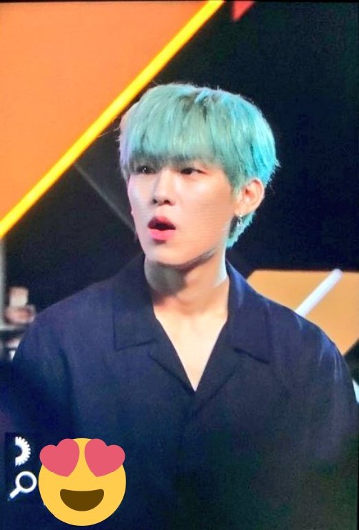 SexyBaby_woojin's tweet photo. [이벤트] RT부탁드려요
우진이가 다시 일어나 춤을 췄어요!
감격의 눈물을 ㅠ_ㅠ
가만히 있을 수 없죠

갖고싶은 물품 기재해서 멘션달아주세요

📆 당발: 10월 7일 오후 우진시
🎁 물품: 슬로건, 홀로그램카드지갑, PVC카드, 아크릴키링, 루찌니(바디)
😁 당첨자: 육째들은 위해 6명!! https://t.co/5BRNz94ZKq
