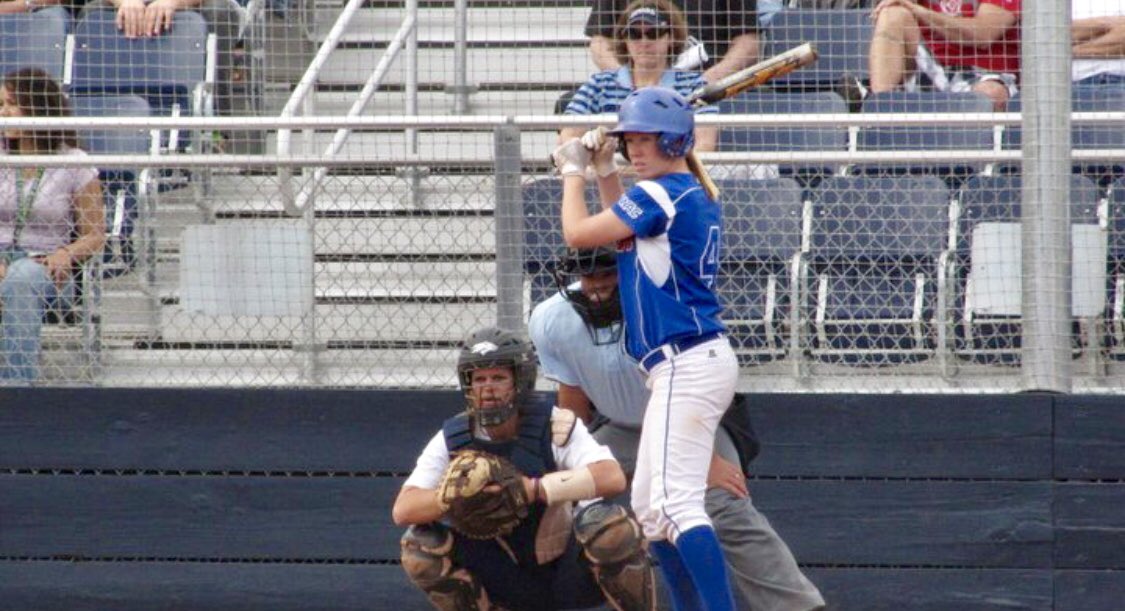LATechSB's tweet photo. Wishing former Lady Techster, Michelle (Jones) Forsman, a big happy birthday today!! 🎂🎉 We hope you had a great day and are excited about the soon-to-be addition to your great family! #AllAboard #EverLoyalBe https://t.co/2cDXI5oaCB