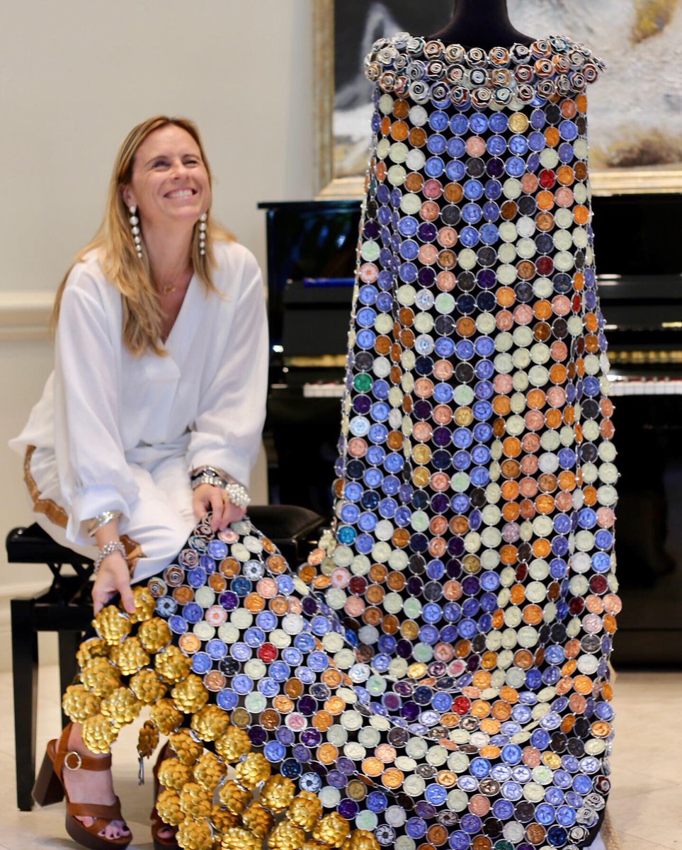 denavarret's tweet photo. 1.580 capsulas de café Nespresso reciclada en un master piece... capa.  Otra pieza a la colección de ADNJewelry. @Nespresso @NespressoUSA @NespressoARG @adnjewelry https://t.co/uYRnImwNYE