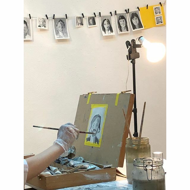 Meester Wittenbols has wrapped up the International Passport Paintings office in Santa Fe for now. The project (and passport paintings!) head to Paris next as part of the WASbiennale. Thank you to Doreen Wittenbols and Pilot Live Arts for bringing the pr… ift.tt/2m62xxE