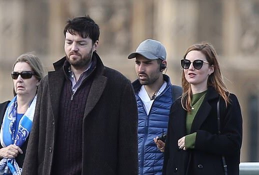 ❗️SPOILERS❗️ for anyone who hasn’t read Lethal White yet! 

More photos from the filming of Lethal White, ep4: google.co.uk/amp/s/www.dail…