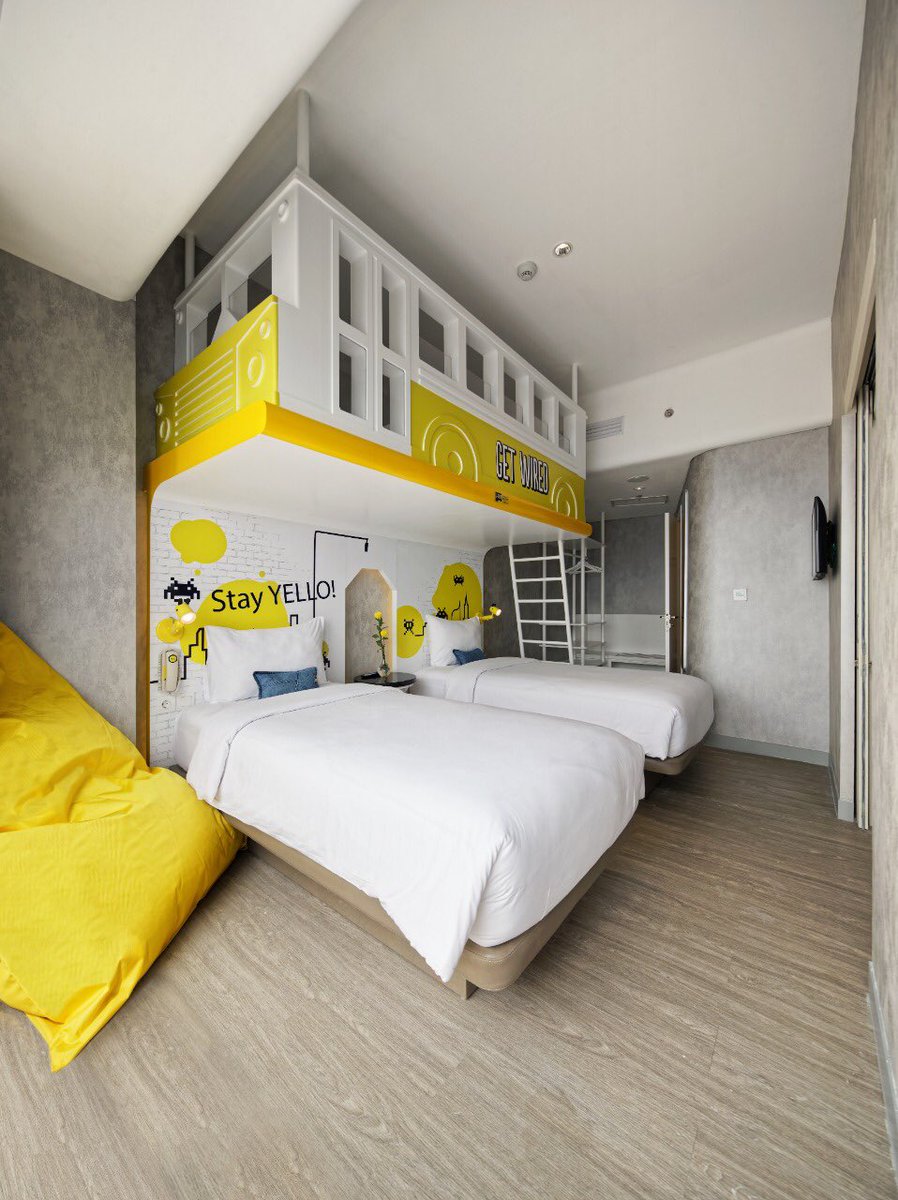 yello_harmoni's tweet photo. Yello Harmoni proudly present "Yello Family Suite" That has 2 bedrooms, a master bedroom with a king size bed, a room for children with twin beds and what is unique is the existence of a bunk bed or bunk bed which is also in a child's room.
#imatyello #yelloharmoni https://t.co/iF7QZsXvd5