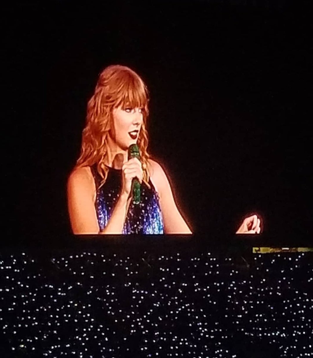 lyricswifts13's tweet photo. One year ago today, I went to the reputation Stadium Tour in Houston, and it was the highlight of what was a very dark year for my mental health, and it seemed like nothing could get better. This show and album were very close to my heart. #repTourHouston @taylorswift13 https://t.co/5IYXf2GNqI