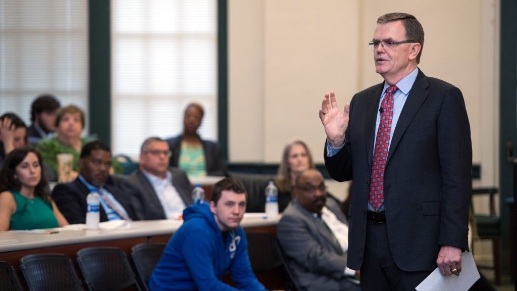MSPublicUniv's tweet photo. Established by @UPS CEO and @DeltaState alumnus David Abney, DSU's International Business Symposium provides students and citizens opportunities to gain insights from and interact with some of the most successful business leaders in the country. #AdvancingMS https://t.co/BWopUPjGZM
