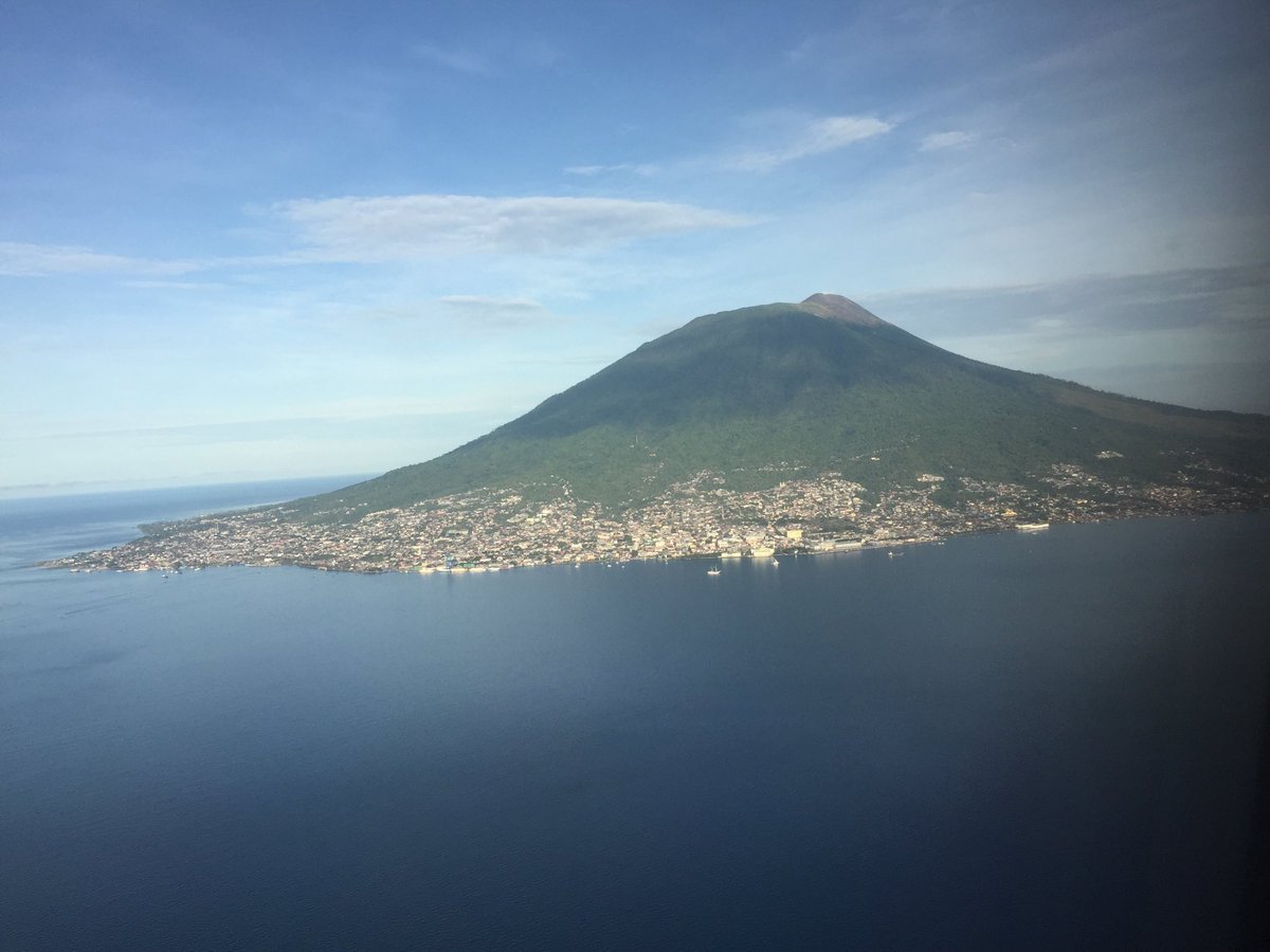 City on Volcano - can’t be more precise...@Ternate/Gamalama volcano