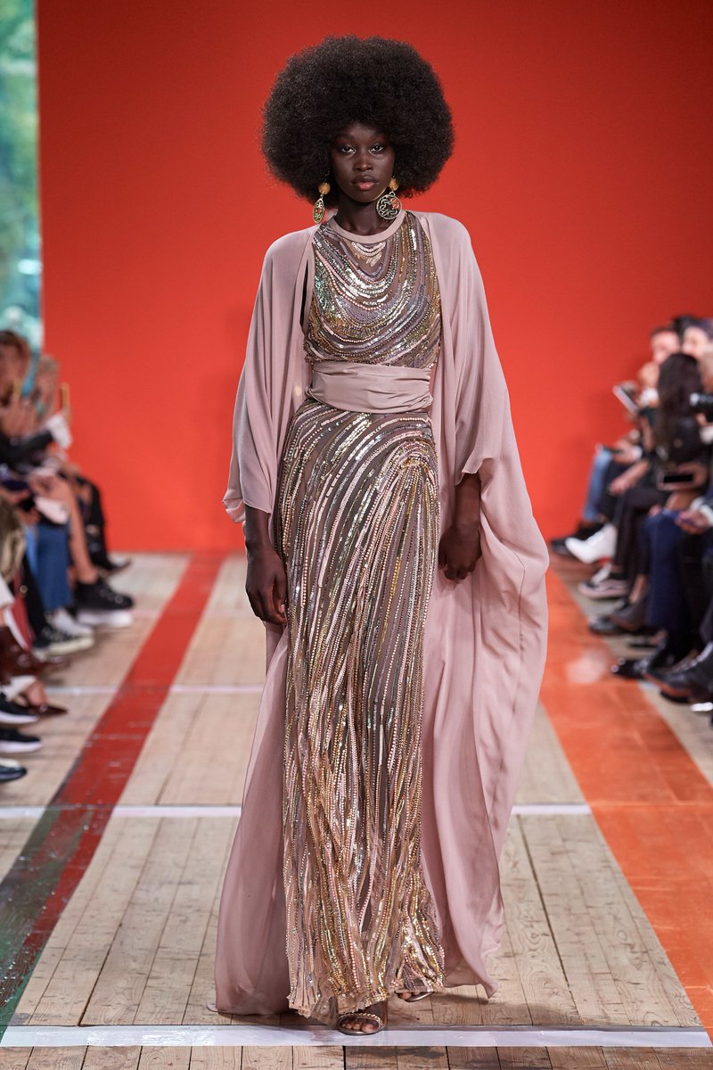 voguemagazine's tweet photo. See the Elie Saab Spring 2020 show: https://t.co/IIBOfBQqjd https://t.co/S2N98qXPvT