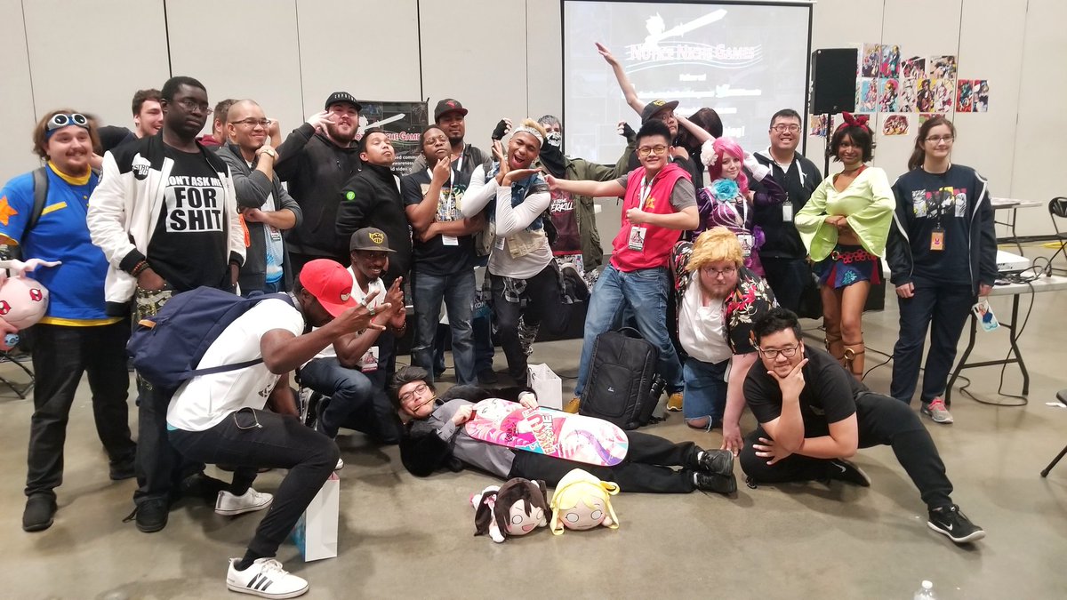 DizenDoll's tweet photo. Exhausted but I had an amazing time @KimiKonOfficial this weekend 🎉 Thank you to @NeffyAvese and @NNGToronto for having me 🥳🎮💕 #KimiKon2019 #cosplay #josierizal #tekken7 #tekken7cosplay  #videogames #fightinggames #fgc https://t.co/loHOFalBpb