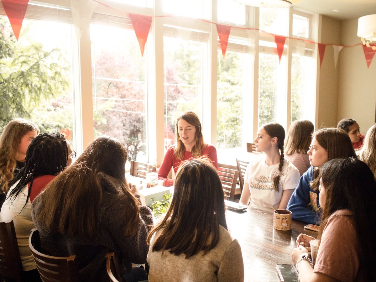 uw alpha omicron pi tweet media