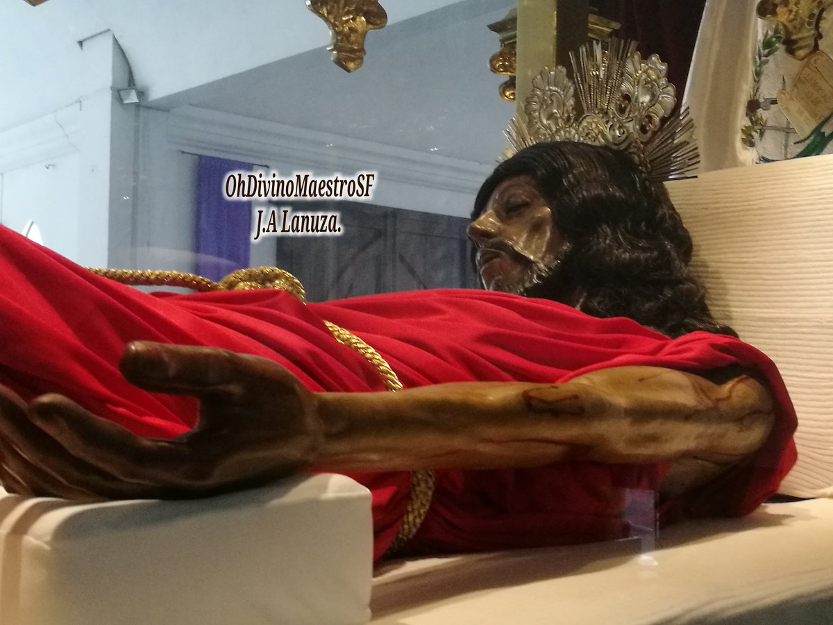 OhDivinoMaestro's tweet photo. AQUÍ ESTOY MI JESÚS AQUÍ ME TIENES HUMILLADO PIDIÉNDOTE DE HINOJOS UNA MIRADA DE TUS DULCES OJOS QUE INFLAME CON TU AMOR MI CORAZÓN...

TE AMO JESÚS CON TODA EL ALMA MÍA TÚ ERES MI PAZ MI DICHA Y MI CONSUELO AMARTE A TI ES POSEER EL CIELO, ES GOZAR DE LA GLORIA DESDE AQUÍ. https://t.co/MdjXTGICUz