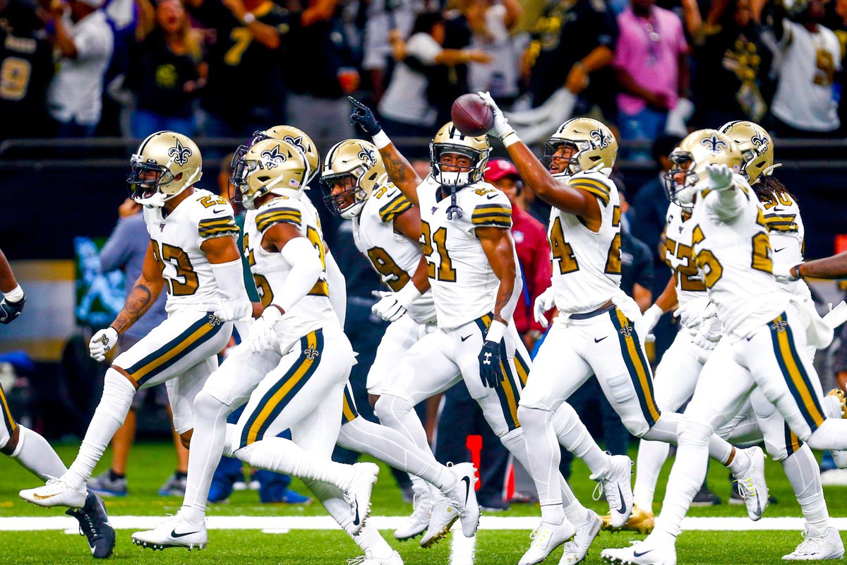 RobertSports4's tweet photo. #NFL100 

Cowboys perdieron su invicto después de ser derrotados por los Saints 12-10 en el #SundayNightFootball https://t.co/w1qAlK99hH