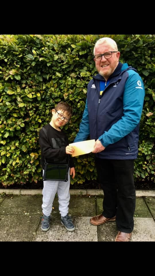 LouthMeathDS's tweet photo. A big Thank you to Abelfest and especially Eoin Casserly who presented a cheque for β¬500 to Brendan Stephenson from our Branch. #ablefest https://t.co/zFhjlIpXNx