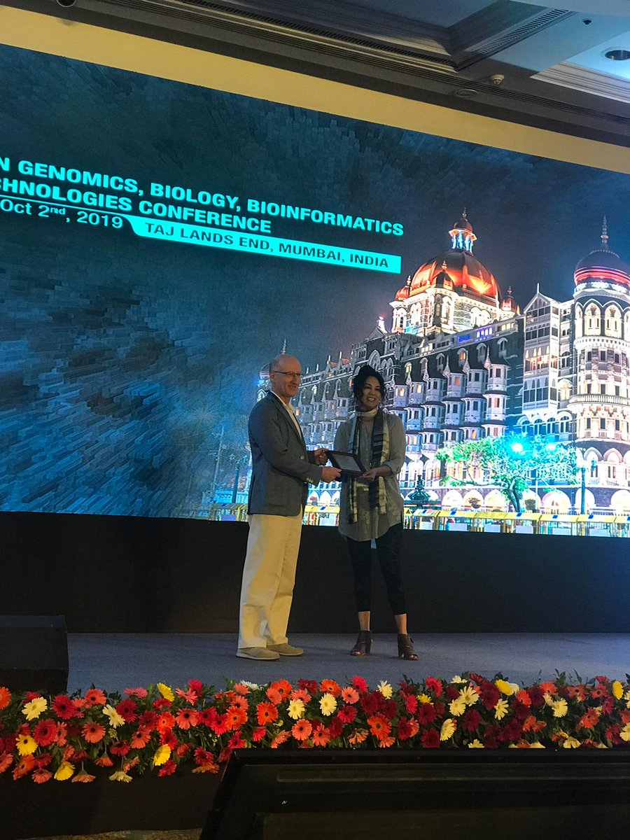 sgrfconferences's tweet photo. 2019 SGRF Lifetime achiever award goes to.... Dr. Jon Pines from the Royal Cancer Hospital, London!
Congratulations! ☺️ #2019ngbt #conference2019 #Mumbai #research #scientificresearch #Biology #biotechnology #nextgeneration #science #scienceandtechnology https://t.co/SdJz3O9eIo