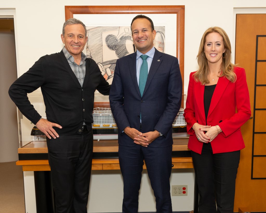 Deadline tweet media