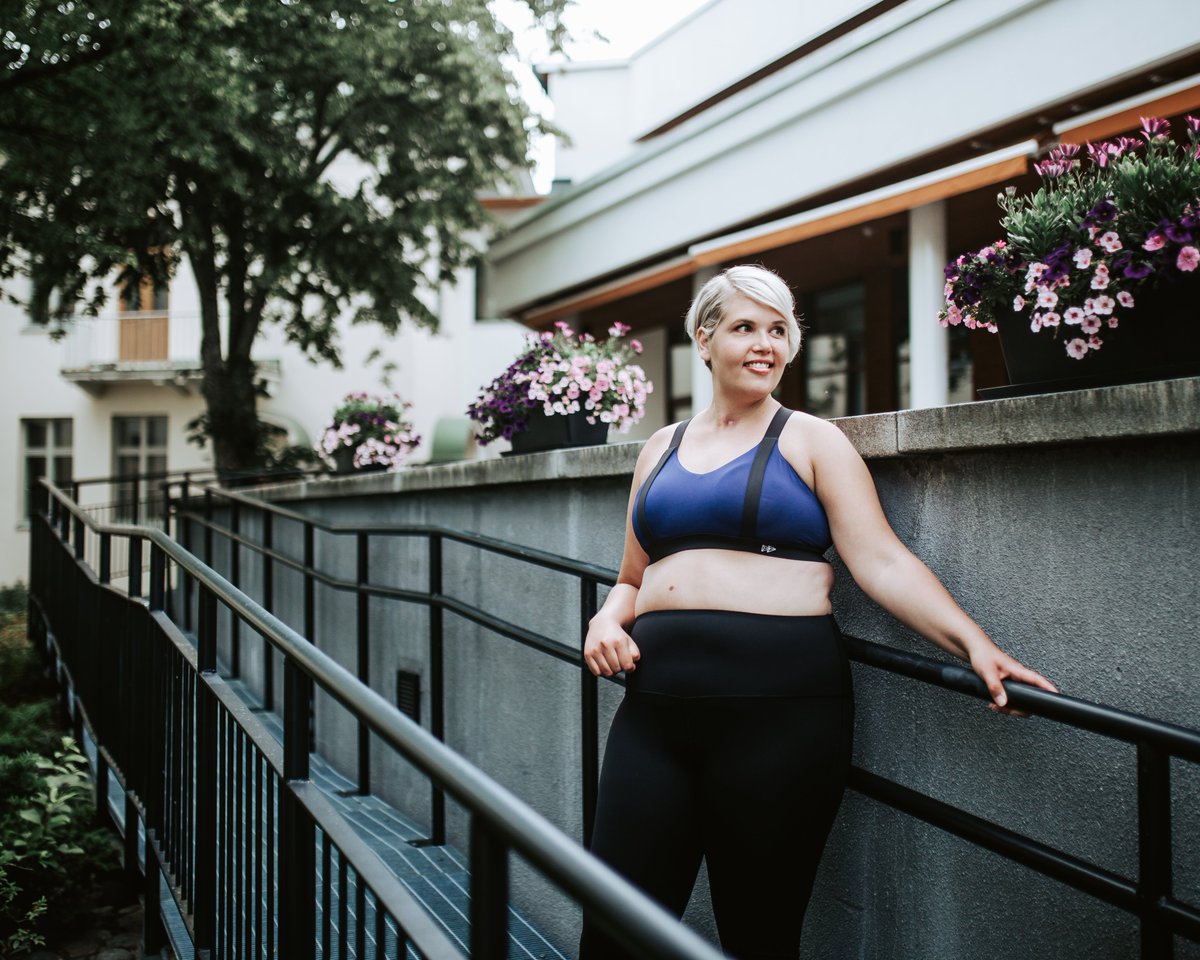 Yvettesports_'s tweet photo. Sports bras specially designed for big busts. Just for your secure, cool and comfortable. Size Up To 5XL, Discount Up To 50% OFF.
💥Available now at https://t.co/lY62MPZaCt
#fashion #activewear #Discounts #clothing https://t.co/4U2GijrGEr