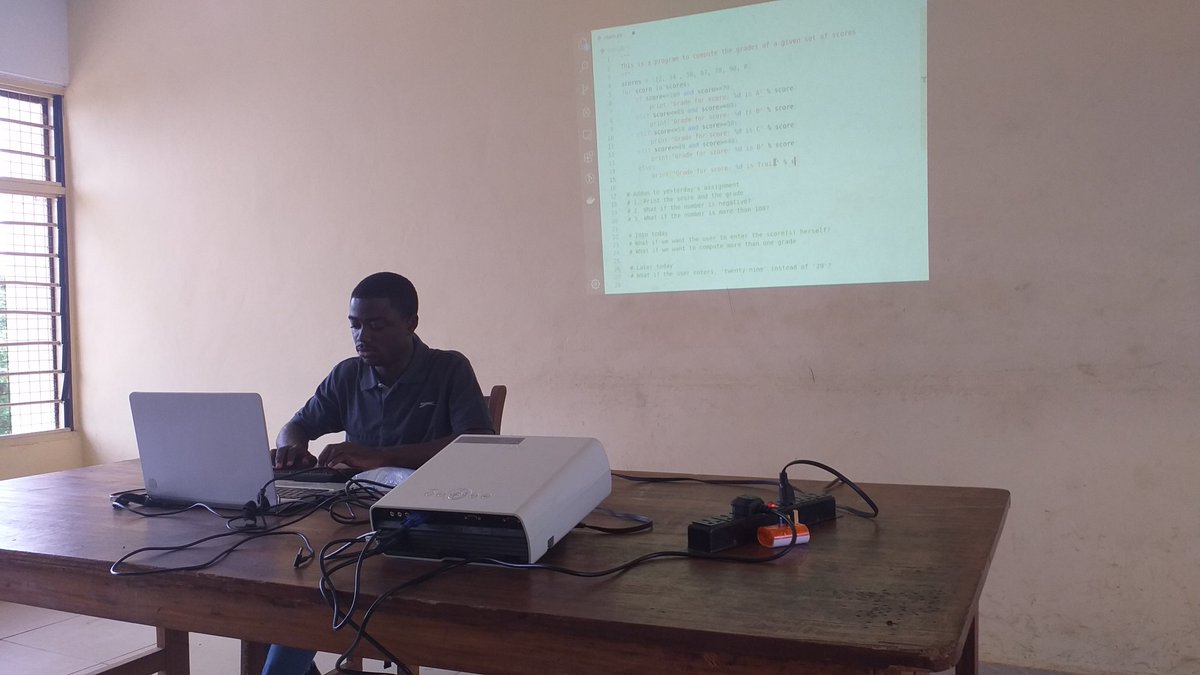 PyLadies_Kumasi's tweet image. Yesterday was Day 4 of our bootcamp. We learnt about User defined functions and worked with many examples to help us grasp the concept more. #womenwhocodeinpython #PyLadieskumasi #PyLadiesGhana