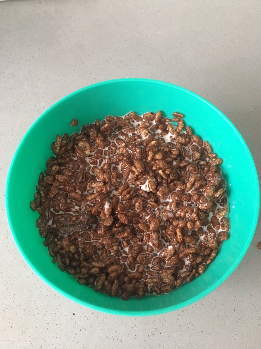 #notinkonaspam 
#Day1
So awesome to be here, they ran out of Brazilian açaí bowls down in sainsburys so I got cocoa pops instead.. #blessed