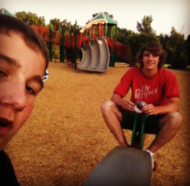 callmesped's tweet photo. Happy bday to my non biological twin! Digging up some nostalgia @JakeNewsom https://t.co/Lzb4G3N4if