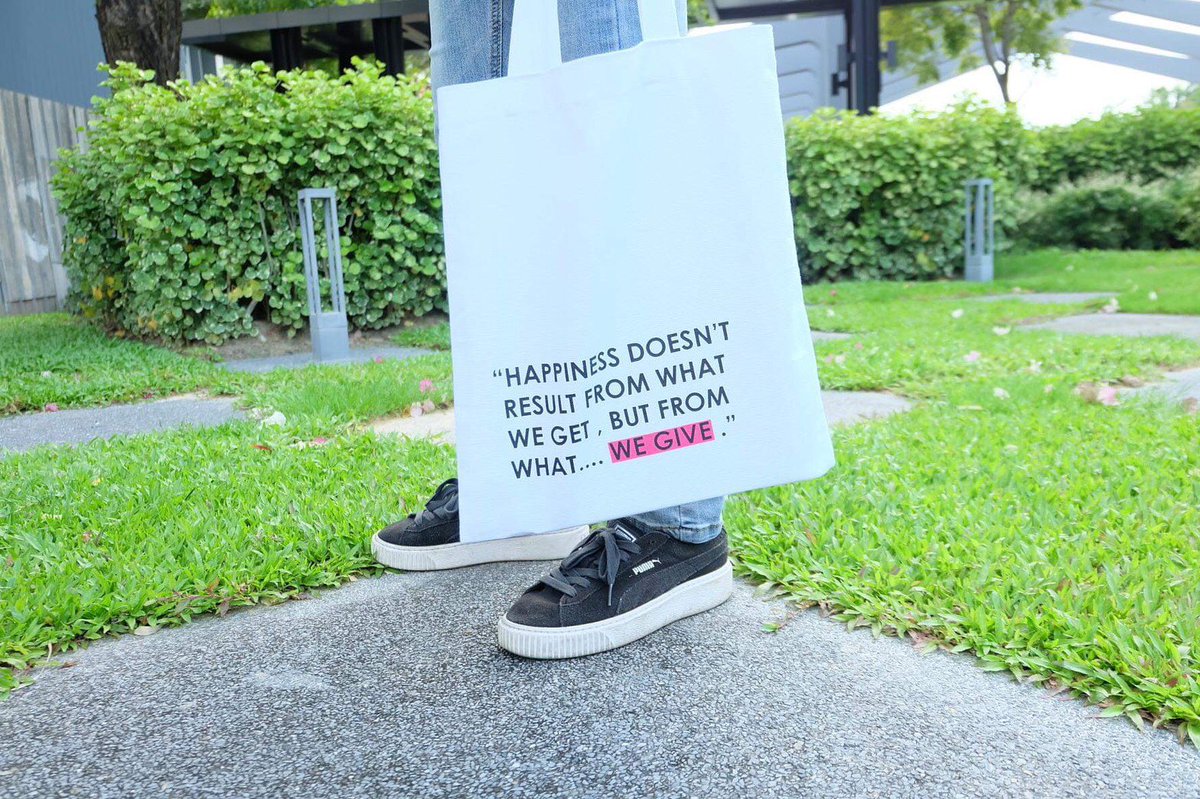 19bagsscreen's tweet photo. กระเป๋าผ้าแคนวาส 12 oz สกรีน2สี 
��นาด 12x14 นิ้ว 300 ใบ 
มีภาพรีวิวส่งมาให้ด้วย ❤️ 
#ถุงผ้าแคนวาส #ถุงผ้าแคนวาสสกรีน #สกรีนถุงผ้าแคนวาส #สกรีนถุงผ้าดิบ #ถุงผ้าลดโลกร้อน #ถุงผ้าลดโลกร้อน🌎 #ผลิตกระเป๋าผ้าดิบ #ผลิตกระเป๋าผ้าแคนวาส #รับสกรีนผ้า #สกรีนผ้าแคนวาส #ผ้าแคนวาสสี https://t.co/qsCI2vUFEi