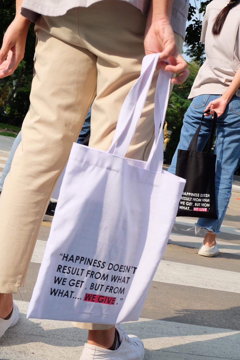 19bagsscreen's tweet photo. กระเป๋าผ้าแคนวาส 12 oz สกรีน2สี 
��นาด 12x14 นิ้ว 300 ใบ 
มีภาพรีวิวส่งมาให้ด้วย ❤️ 
#ถุงผ้าแคนวาส #ถุงผ้าแคนวาสสกรีน #สกรีนถุงผ้าแคนวาส #สกรีนถุงผ้าดิบ #ถุงผ้าลดโลกร้อน #ถุงผ้าลดโลกร้อน🌎 #ผลิตกระเป๋าผ้าดิบ #ผลิตกระเป๋าผ้าแคนวาส #รับสกรีนผ้า #สกรีนผ้าแคนวาส #ผ้าแคนวาสสี https://t.co/qsCI2vUFEi