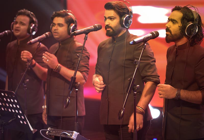 RadioPakistan's tweet photo. #IslamabadLiteratureFestival Jahan-i-Sufi, a fusion of folk and qawwali, was presented by the Bakhshi Brothers on the first evening https://t.co/zGhnQoXZm1
#ILF2019 
@KhiIsbLitFests
 #IsbLF #IsbLF2019 https://t.co/NAlsfnU9pe
