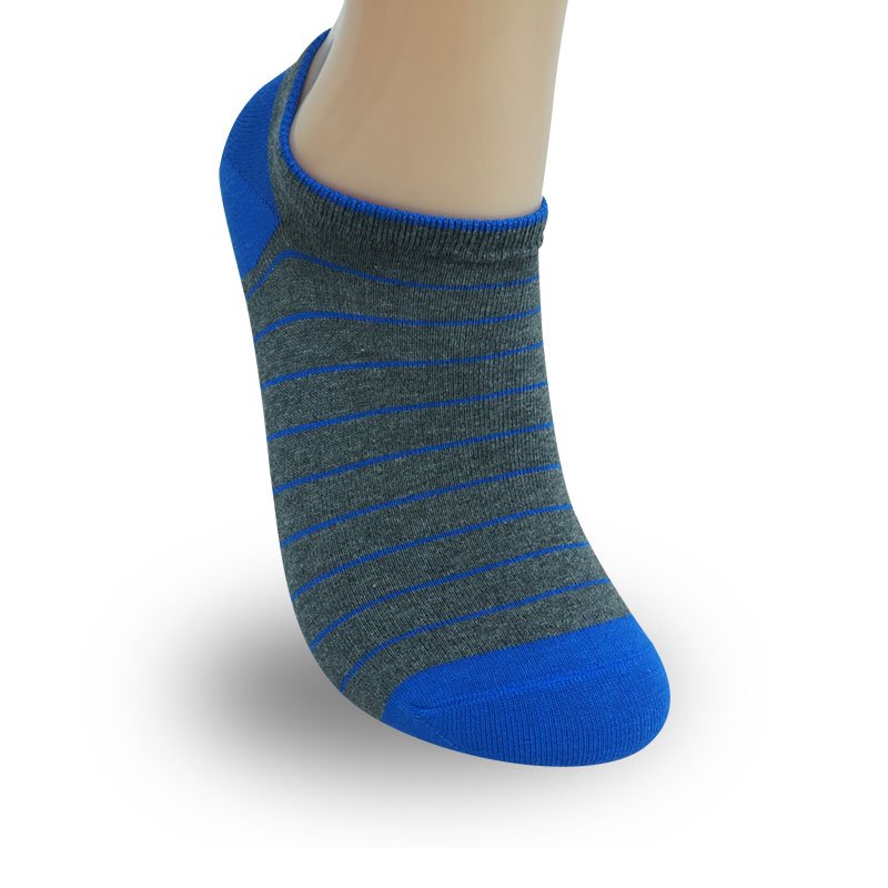 aodaclothes's tweet image. We apply internationally recognized manufacturing practice to ensure the quality of our fashion ankle socks. sockschn.com/aoda-men-s-cla… #fashionanklesocks #patternedsocks #casualsocks
